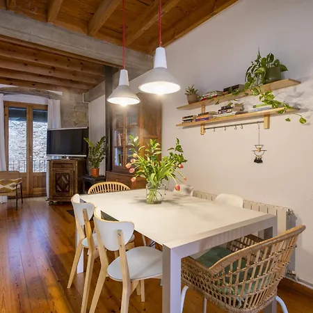 Sleep & Arab Baths Atico Apartman Girona